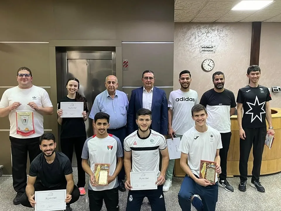 الاتحاد الفلسطيني للمبارزة يختتم دورة اعداد المدربين في الاردن